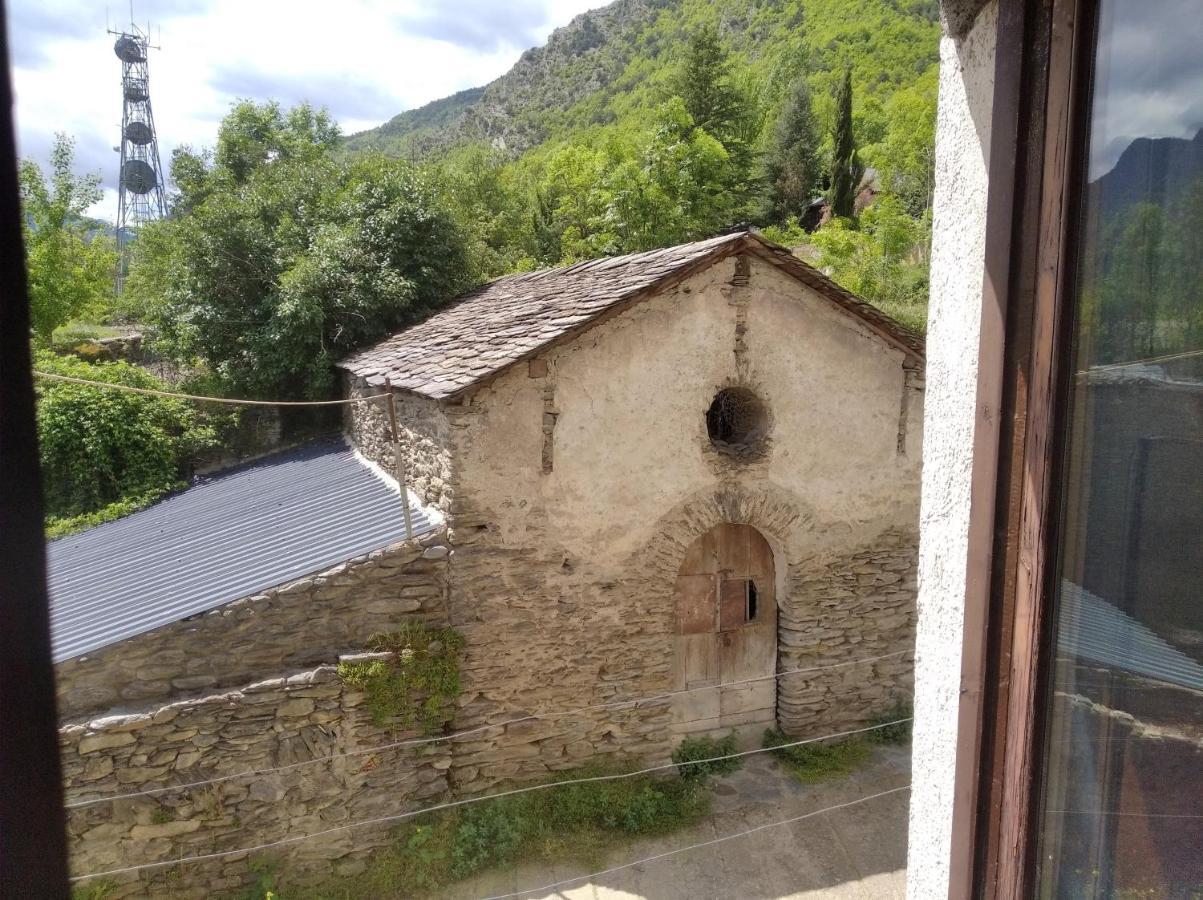Casa Joan De Ribera Ribera de Cardós Exterior foto